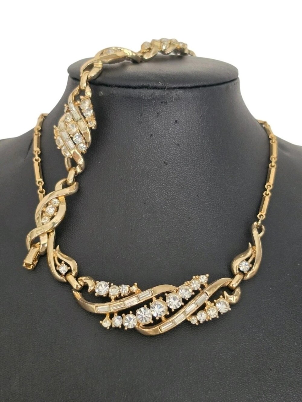 Vintage Signed Coro Pat Pend Clear Rhinestone Choker Necklace & Bracelet Set